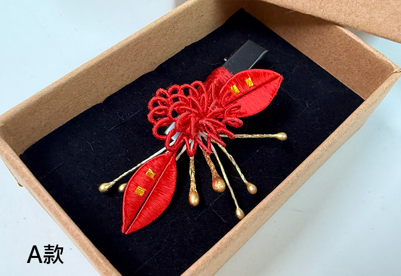 傳統紅春仔花(圓仔花)夾/胸針/髮梳